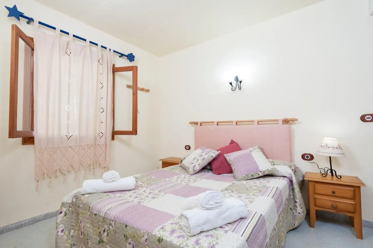 Villa Santa Margalida 0*,
