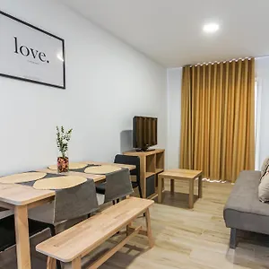 https://apartamentos-turisticos-jose-cruz.hotelsinnerja.org